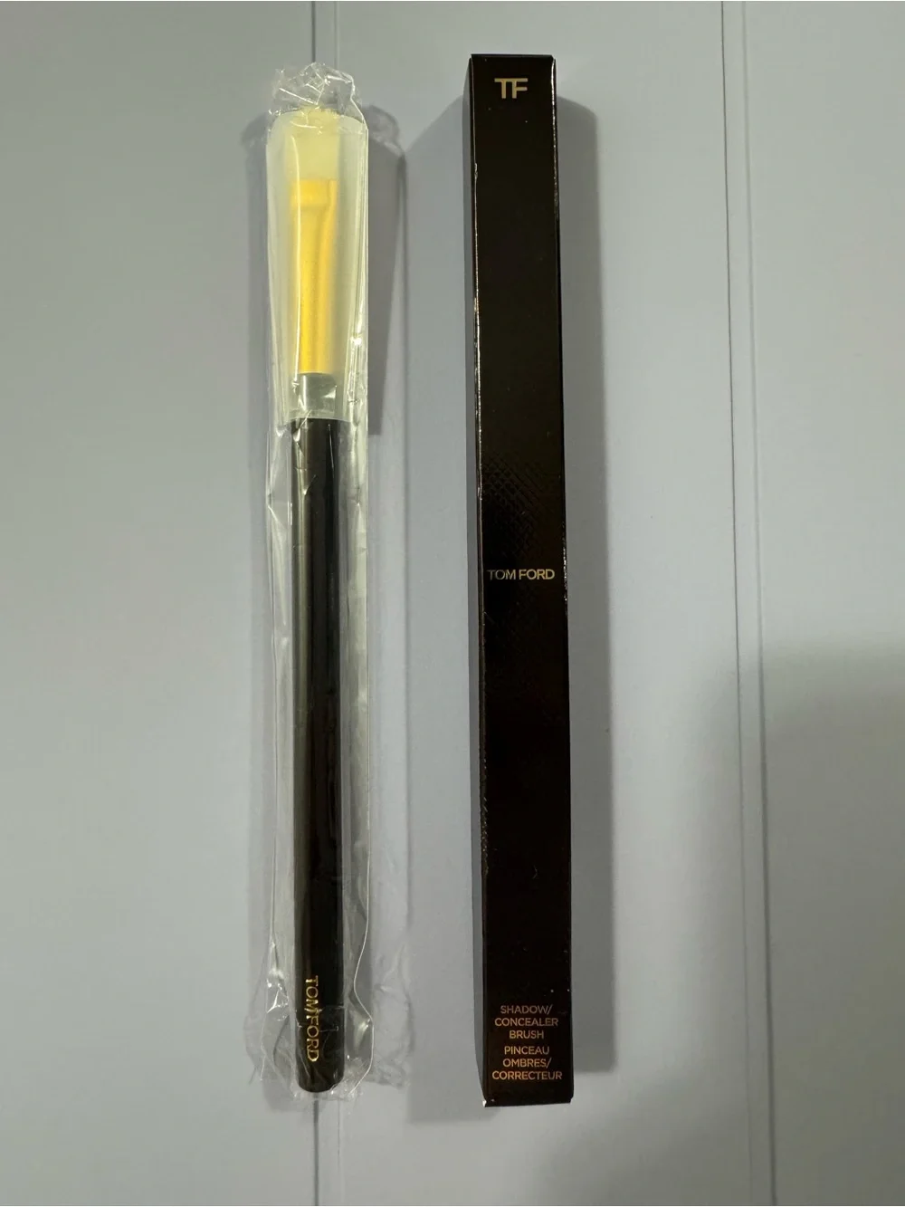 Tom Ford Shadow / Concealer Brush 03 Natural Animal Hair NIB